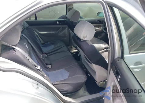 2002 Volkswagen Jetta Gls z USA, uszkodzony, nr VIN 3VWSE69M92M155565